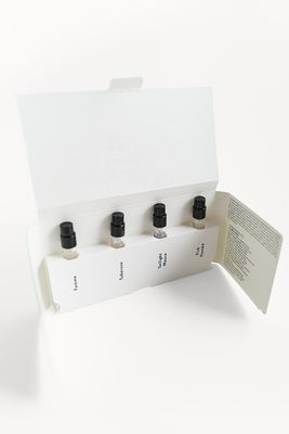 Child Resistant Pharmacy Packaging With Customizable Printing And Snap On Closure Type